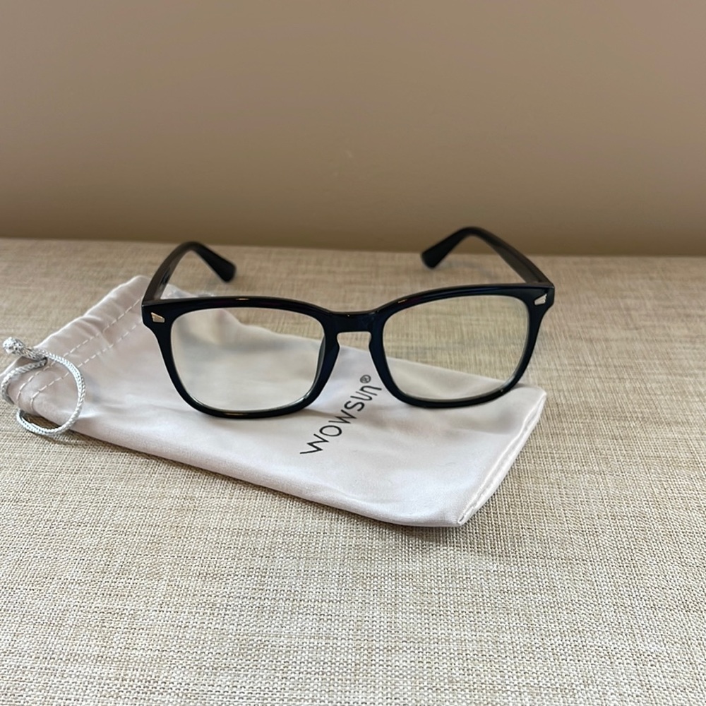 GLASSES